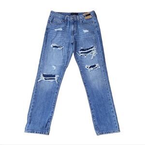 Aeropostale ripped distressed boyfriend jeans size 2 reg NWT